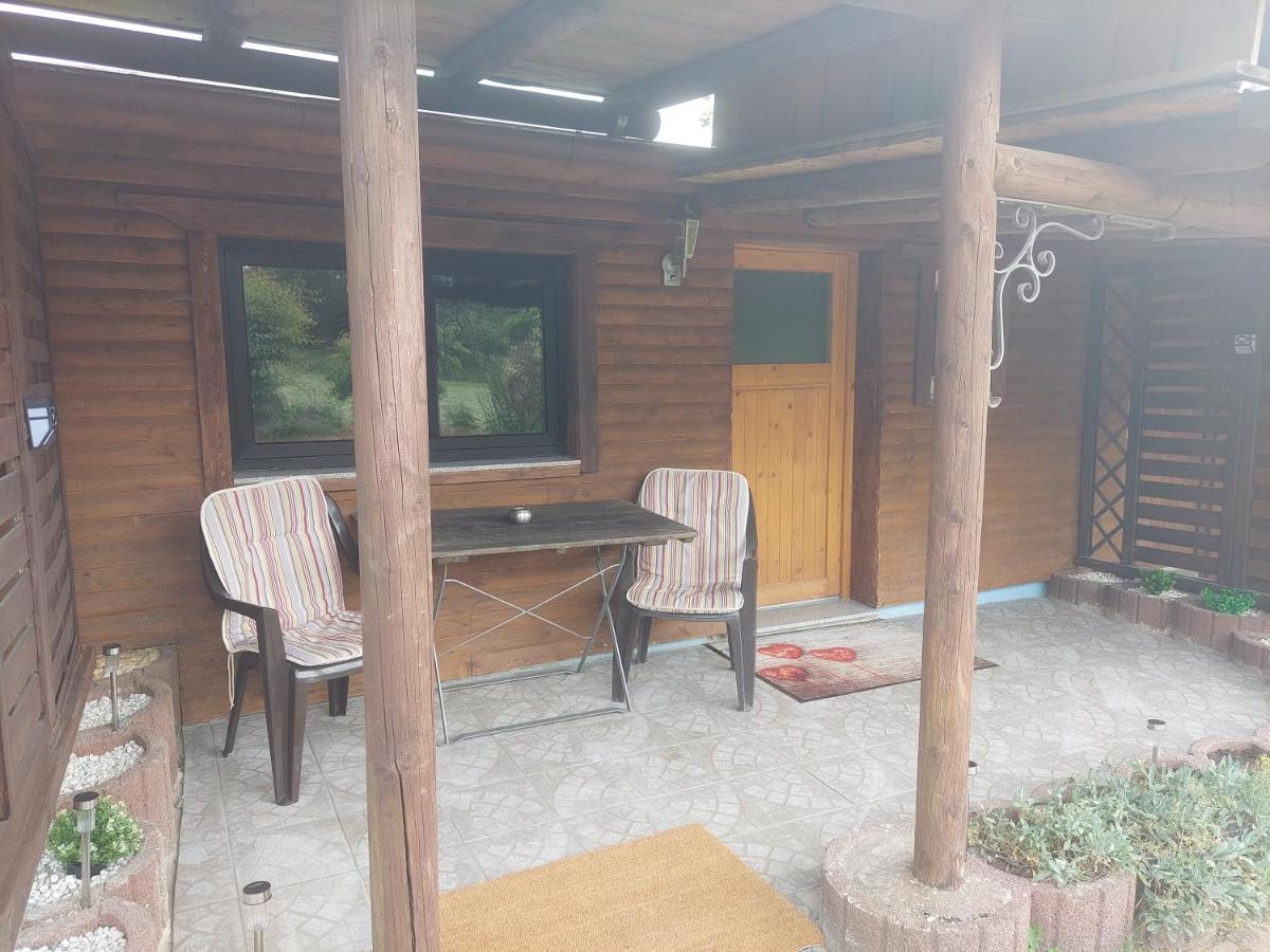 Ferienwohnungen! Kleine Bungalows Mit Terrasse! Stockhausen-Illfurth Exterior photo