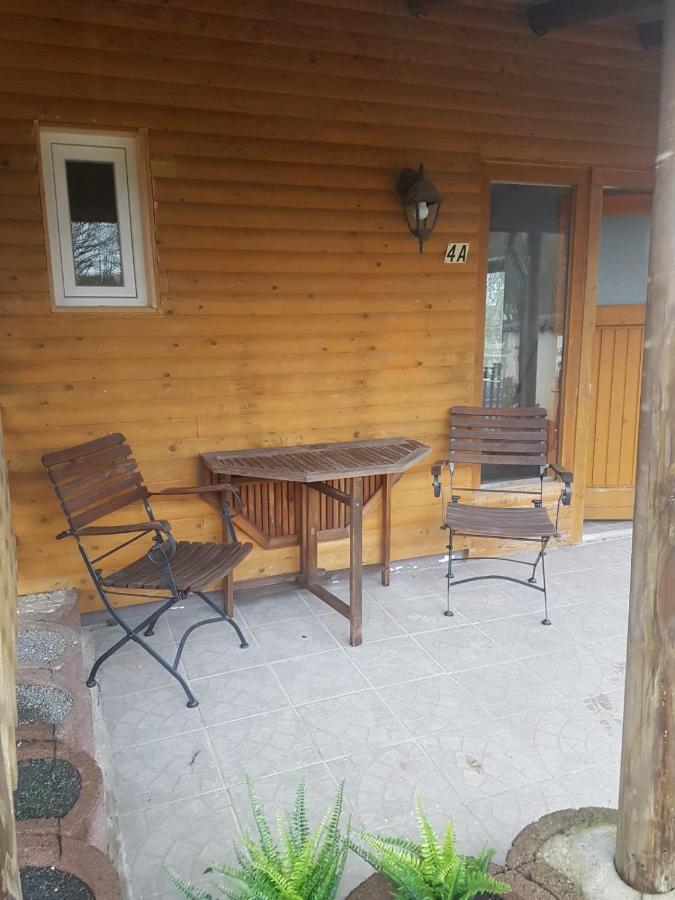 Ferienwohnungen! Kleine Bungalows Mit Terrasse! Stockhausen-Illfurth Exterior photo